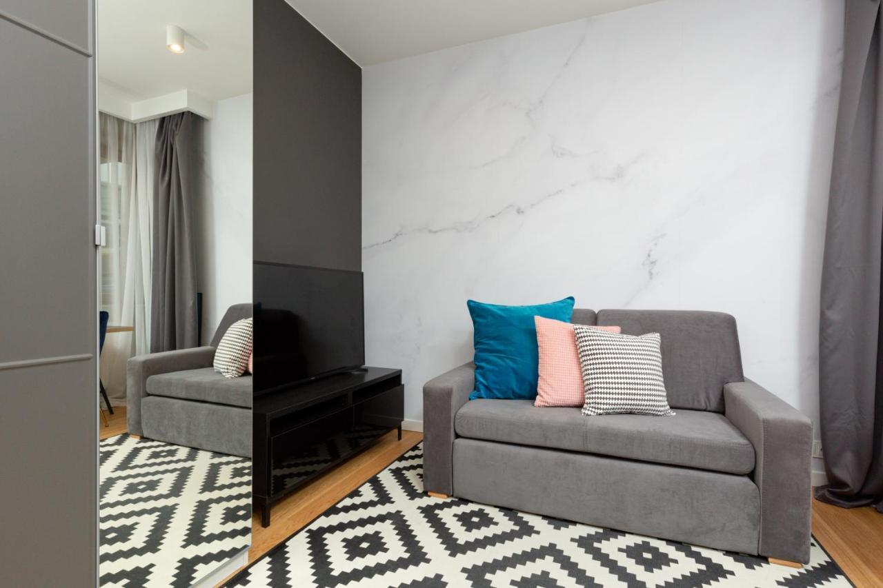 Tessan's Suite Mokotów by Renters Prestige Varsovia Exterior foto